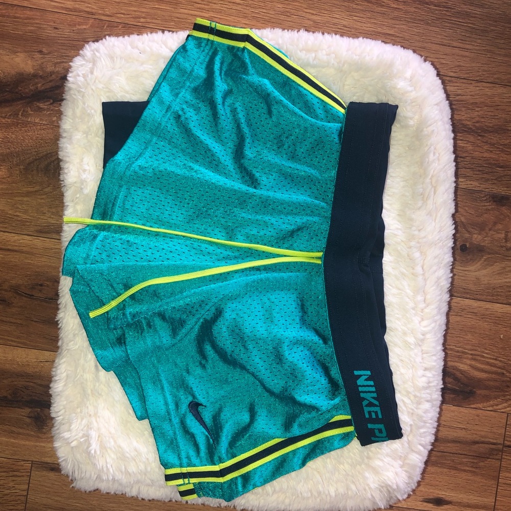 Nike Dri-Fit shorts!!